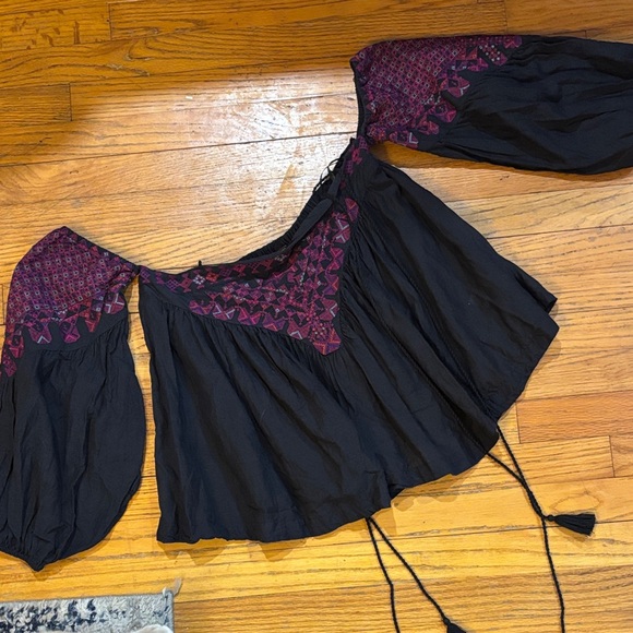 Free People Vacay Vibin Cold Shoulder Top - Picture 5 of 7